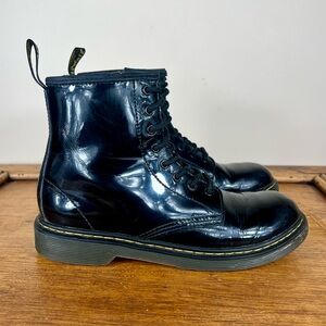 Dr. Martens 1460 Women’s Black Patent Leather Lace Up Boots Size 5